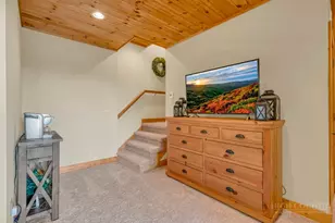 199 Bear Dr, Blowing Rock, NC 28605 - Photo 17