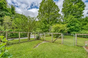 25 Reuben Wooten Rd, Banner Elk, NC 28604 - Photo 5