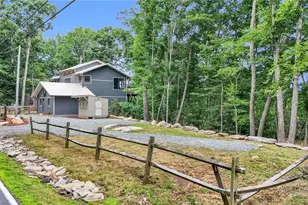 710 Pine Ridge Rd, Beech Mountain, NC 28604 - Photo 3