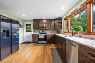 334 Hill St, Blowing Rock, NC 28605 - Photo 5