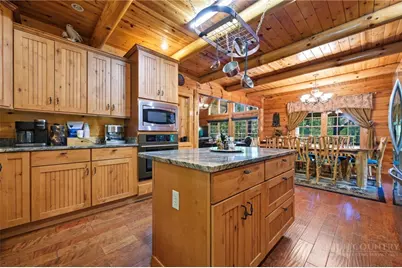 875 Eagles Nest Trail, Banner Elk, NC 28604 - Photo 17