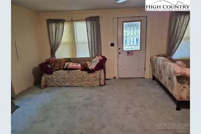 720 Mash Road, West Jefferson, NC 28694 - Photo 17