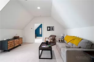 610 Rock Ledge Ln, Linville, NC 28646 - Photo 19