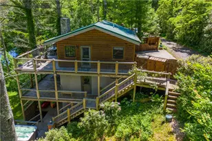 356 E New River Dr, West Jefferson, NC 28694 - Photo 9