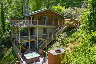 356 E New River Drive, West Jefferson, NC 28694 - Photo 7