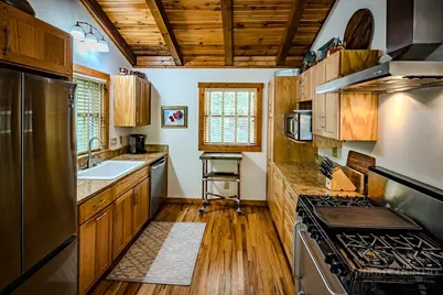 356 E New River Drive, West Jefferson, NC 28694 - Photo 19