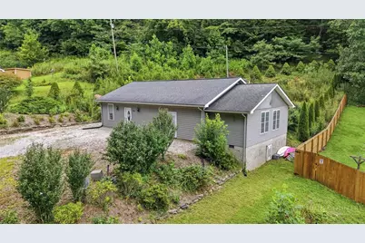 276 Wes Jones Road, Newland, NC 28657 - Photo 1