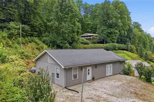 276 Wes Jones Rd, Newland, NC 28657 - Photo 29