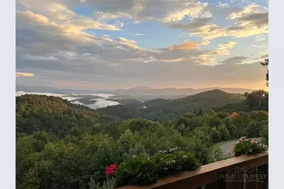 1074 Ridge Haven Parkway #RX6, Banner Elk, NC 28604 - Photo 3