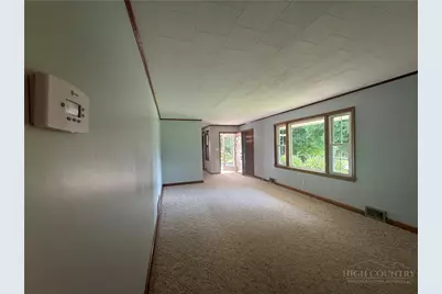 314 Old Virginia Road, Jefferson, NC 28640 - Photo 5