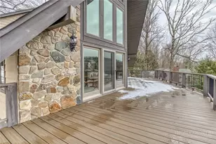 625 Mountain Glen Dr, Newland, NC 28657 - Photo 35