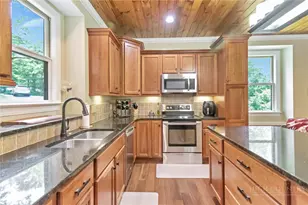 156 Spicewood Dr, Boone, NC 28607 - Photo 13
