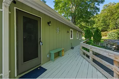924 Balsam Drive, Newland, NC 28657 - Photo 9