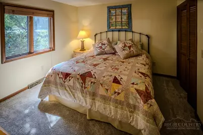 245 Evergreen Drive #4 Chestnut, Blowing Rock, NC 28605 - Photo 25
