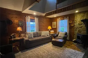 2266 Sugar Mountain 1st Rd, Newland, NC 28604 - Photo 7