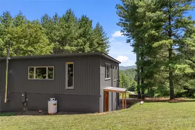 896 Alta Vista Lane, Sparta, NC 28675 - Photo 9