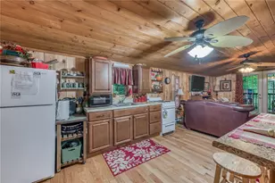 39 Beech Ln, Newland, NC 28657 - Photo 9
