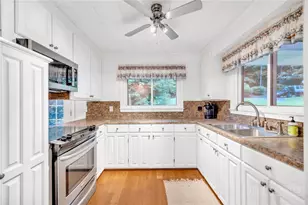 147 Forest Hill Dr, West Jefferson, NC 28694 - Photo 5