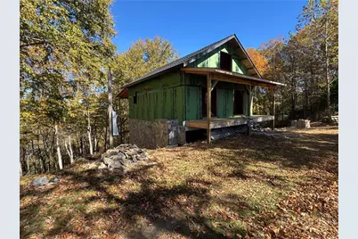 930 Falcon Ridge Drive, West Jefferson, NC 28694 - Photo 7