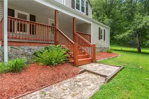 2253 Deep Ford Rd, Lansing, NC 28653 - Photo 5