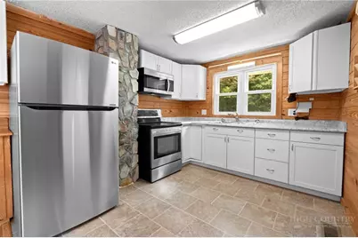 2253 Deep Ford Road, Lansing, NC 28653 - Photo 11