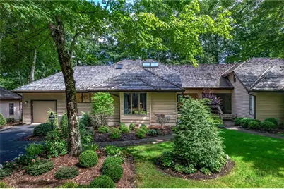870 Clubhouse Drive #B2, Banner Elk, NC 28604 - Photo 1