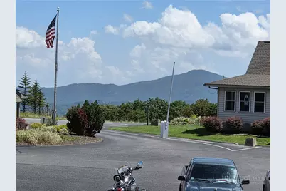 301 Pinnacle Inn Road #4204, Beech Mountain, NC 28604 - Photo 13
