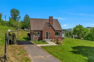 1607 Will Vannoy Rd, West Jefferson, NC 28694 - Photo 1