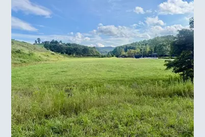 103 S Jefferson #A, West Jefferson, NC 28694 - Photo 3
