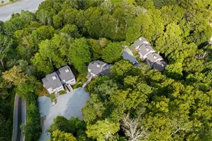 237 Briarcliff Rd, Sugar Mountain, NC 28604 - Photo 35