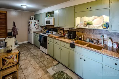 116 Hemlock Lane, Blowing Rock, NC 28605 - Photo 33