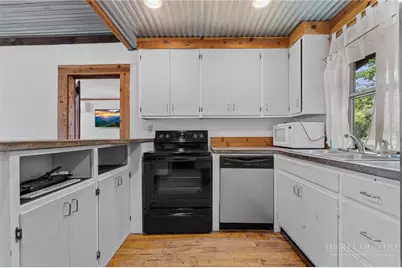 111 Old Mill Road, Sugar Grove, NC 28679 - Photo 13