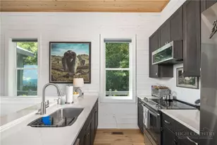 146 Pack Hill Rd, Blowing Rock, NC 28605 - Photo 9