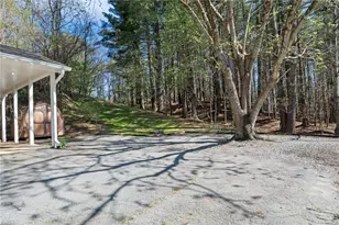 172 Park St, Boone, NC 28607 - Photo 9
