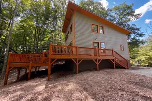 240 Galax Cir, Blowing Rock, NC 28605 - Photo 3