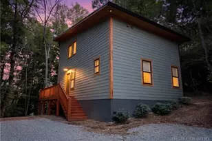 240 Galax Cir, Blowing Rock, NC 28605 - Photo 25