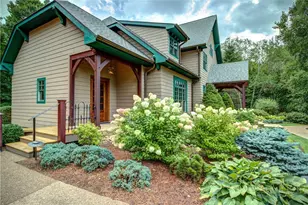 201 Grandwood Ln, Blowing Rock, NC 28605 - Photo 9