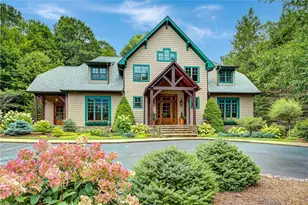 201 Grandwood Ln, Blowing Rock, NC 28605 - Photo 1