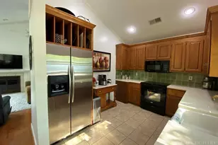 312 Glenwood Dr, Jefferson, NC 28640 - Photo 3