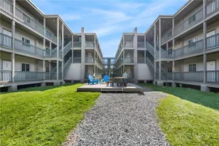 301 Pinnacle Inn Rd, Beech Mountain, NC 28604 - Photo 25
