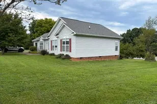 104 Blairfield Ct, North Wilkesboro, NC 28659 - Photo 19