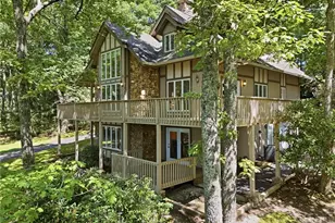 765 Oak Ridge Dr, Boone, NC 28607 - Photo 3