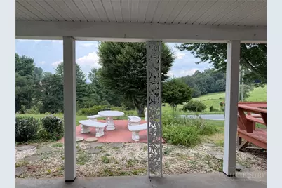 32 Reid Street, Sparta, NC 28675 - Photo 7