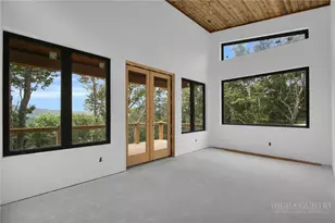 109 Pinnacle Ridge Rd, Beech Mountain, NC 28604 - Photo 3