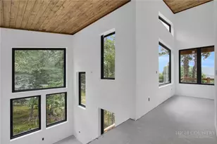 109 Pinnacle Ridge Rd, Beech Mountain, NC 28604 - Photo 7