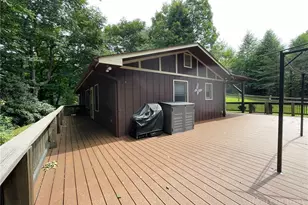 310 Country Ln, Newland, NC 28657 - Photo 25