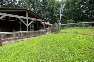 310 Country Ln, Newland, NC 28657 - Photo 31