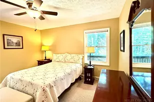 310 Country Ln, Newland, NC 28657 - Photo 13