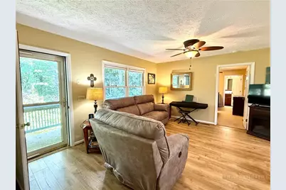 310 Country Lane, Newland, NC 28657 - Photo 7