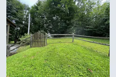 310 Country Lane, Newland, NC 28657 - Photo 33